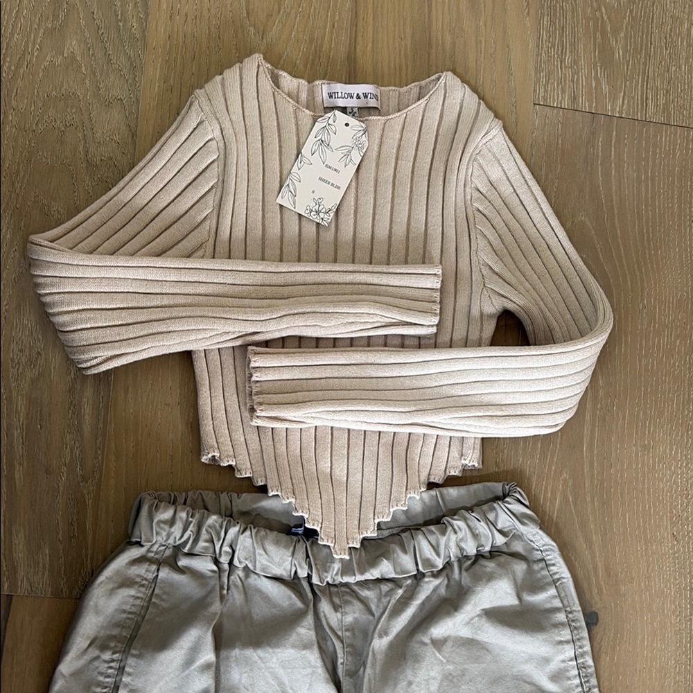 Beige Ribbed cropped Sweater